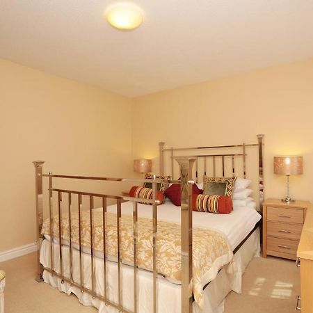 Harrogate Elite Living Apartamento Exterior foto