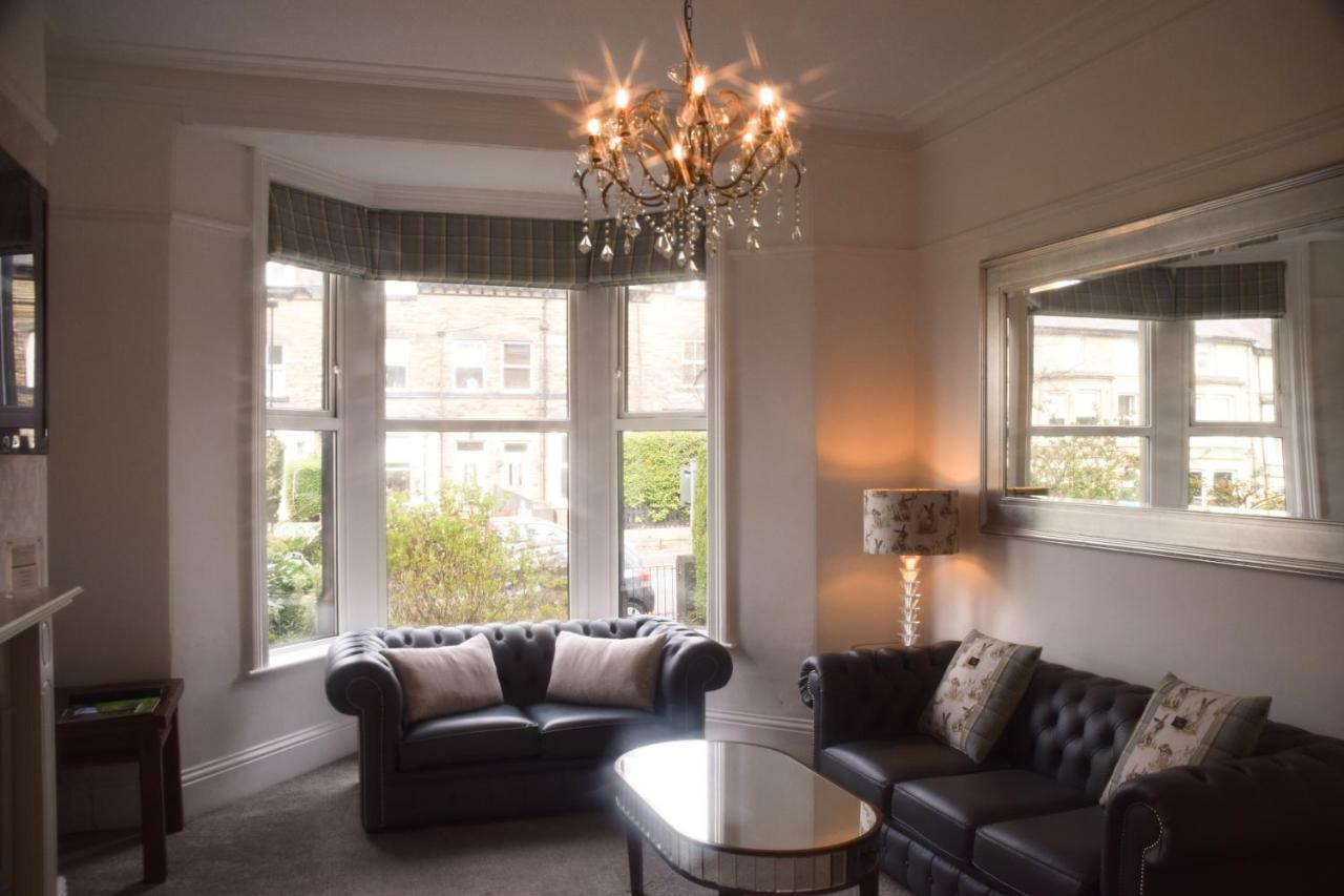 Harrogate Elite Living Apartamento Exterior foto