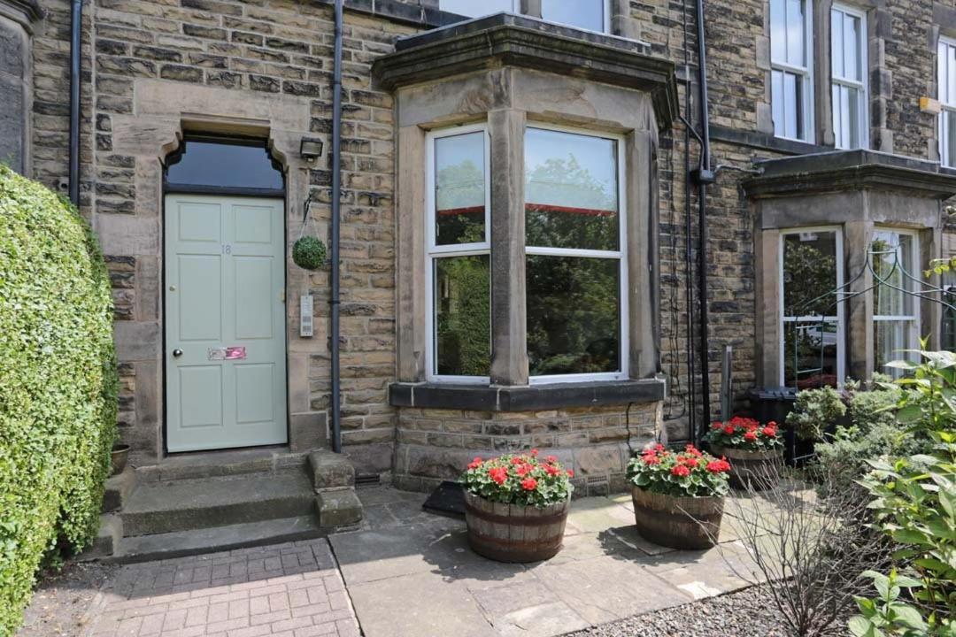 Harrogate Elite Living Apartamento Exterior foto